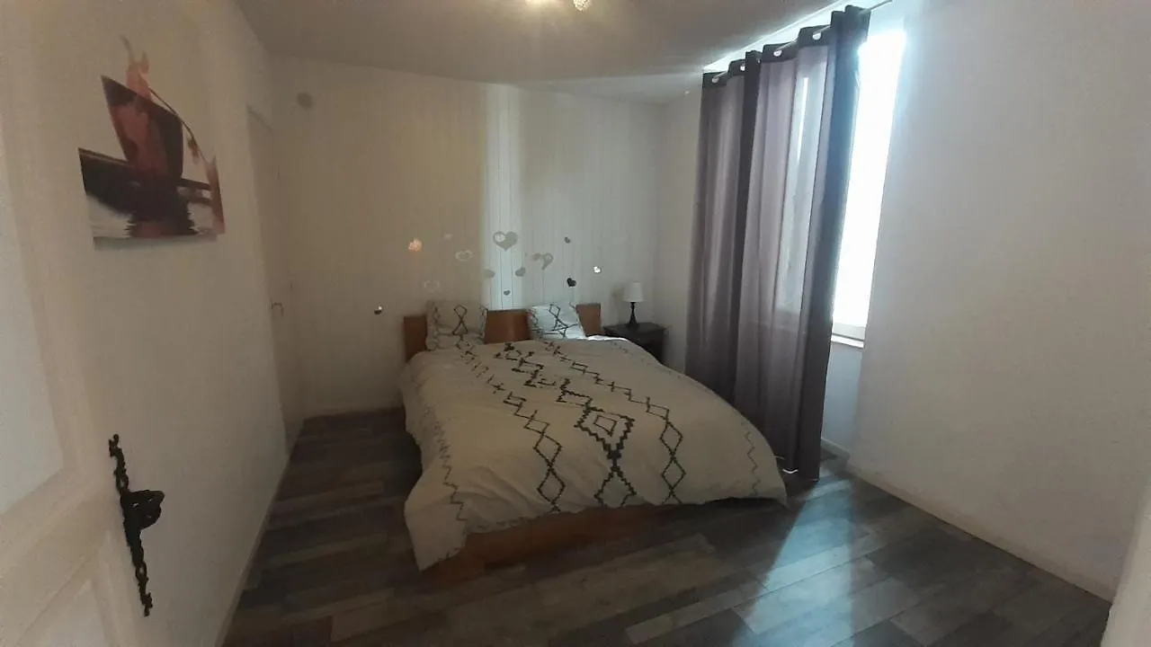 Appartemment Situe A Lacaune Les Bains 0*,  فرنسا